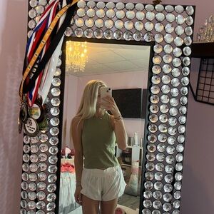 lululemon size 4 tank. limited edition.